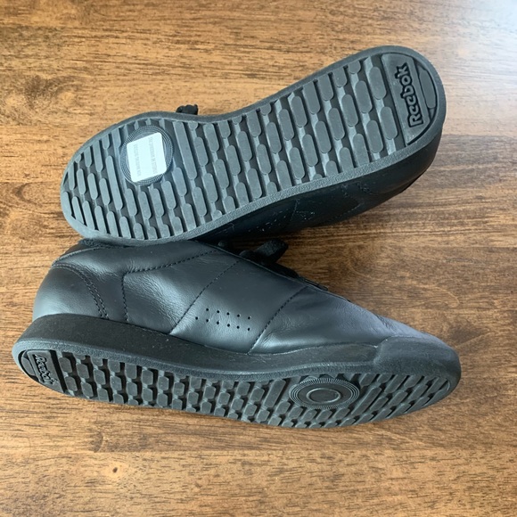 Vintage Reeboks - Picture 6 of 9